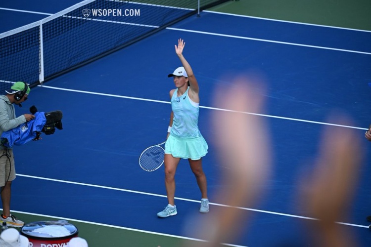 仅让比赛失 仅让比赛失